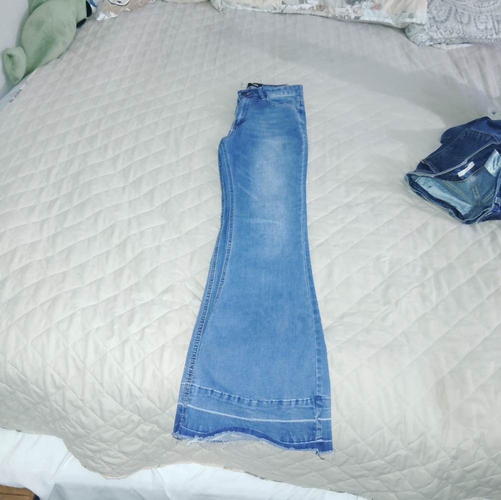 Almost famous,5,mid wash
